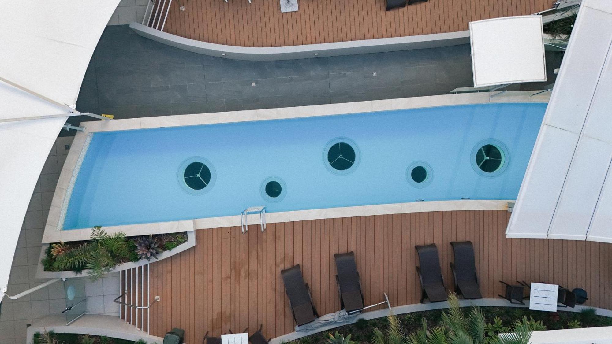 Rumba Beach Resort Калундра Екстериор снимка